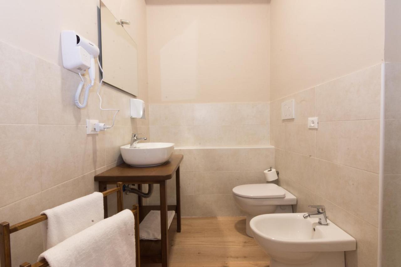 Dimora Lupo_Lifestyle B&B Catania Bagian luar foto