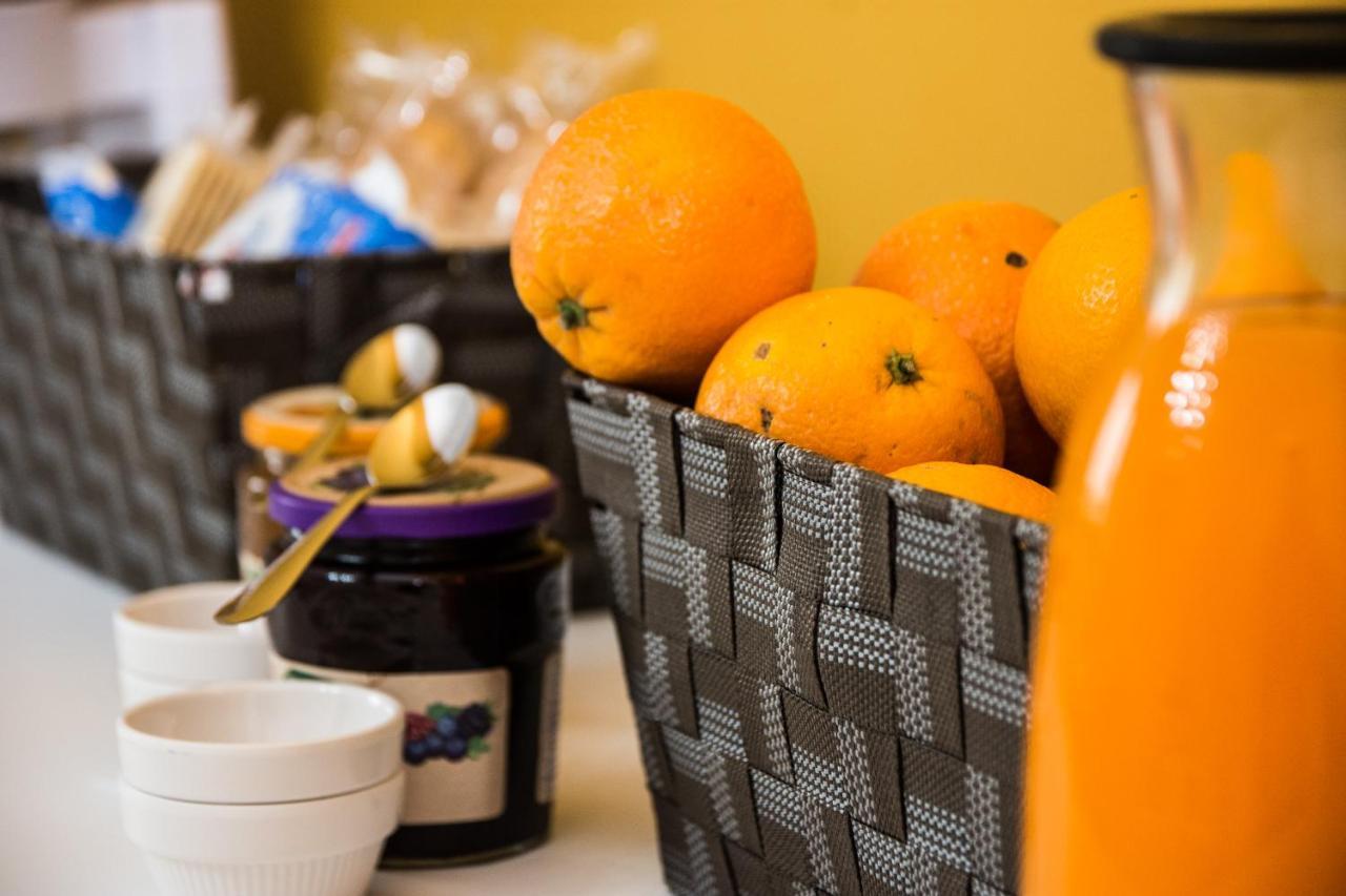 Dimora Lupo_Lifestyle B&B Catania Bagian luar foto