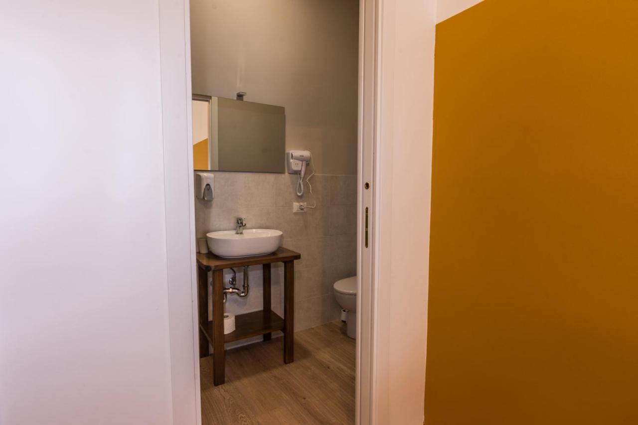 Dimora Lupo_Lifestyle B&B Catania Bagian luar foto